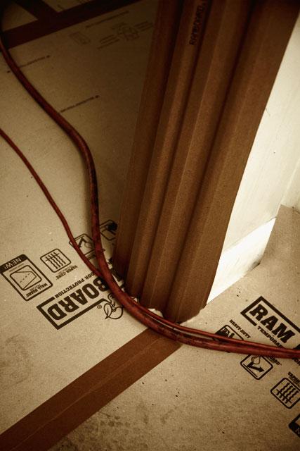 50 Pack, Ram Jamb™ Heavy-Duty Door Jamb Protectors - Karmskydd Door Frames Ram Board