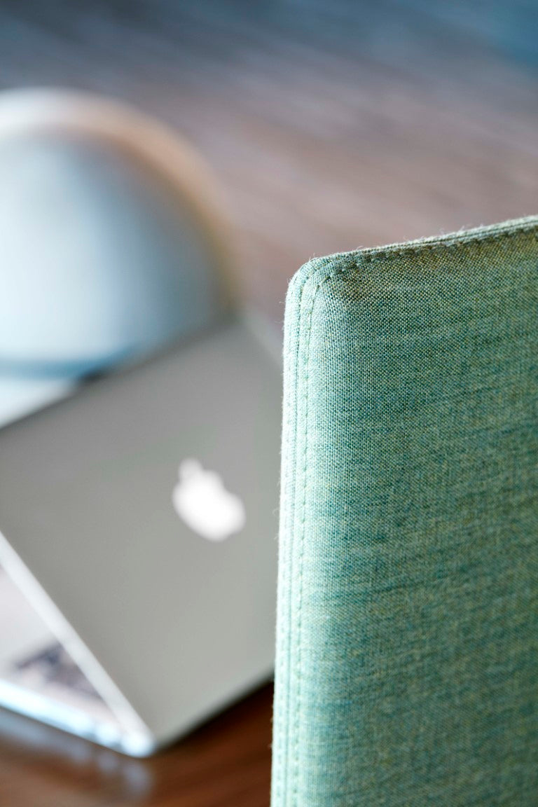 screenit-a40-med-raka-horn