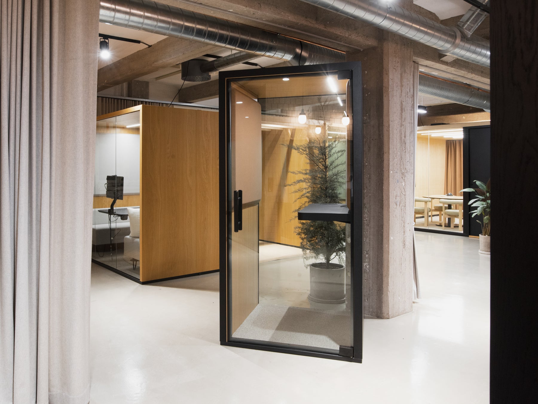 Lohko Box1 | 1 person