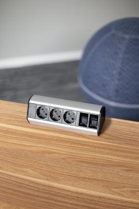 office-power-clamp